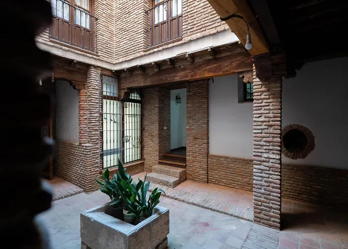 La Fonda De La Calle Ancha